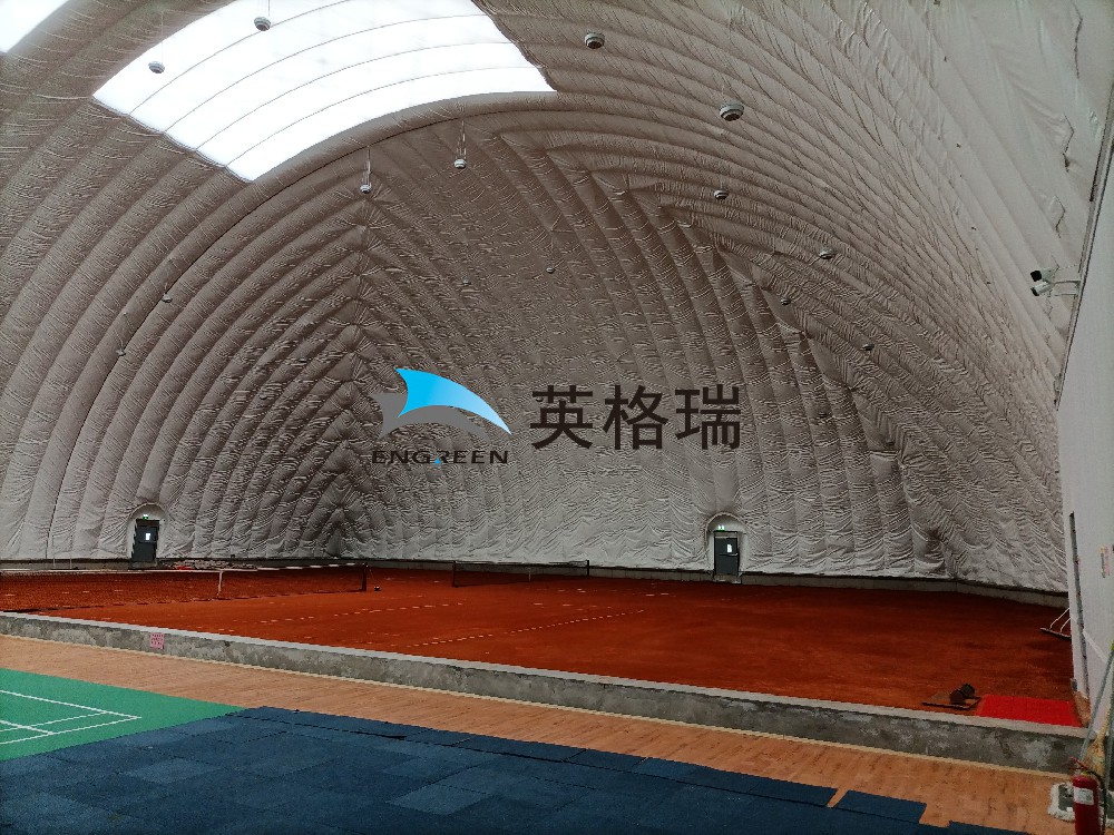 打網(wǎng)球的好去處，氣膜網(wǎng)球館為大家提供一個舒適的運動環(huán)境